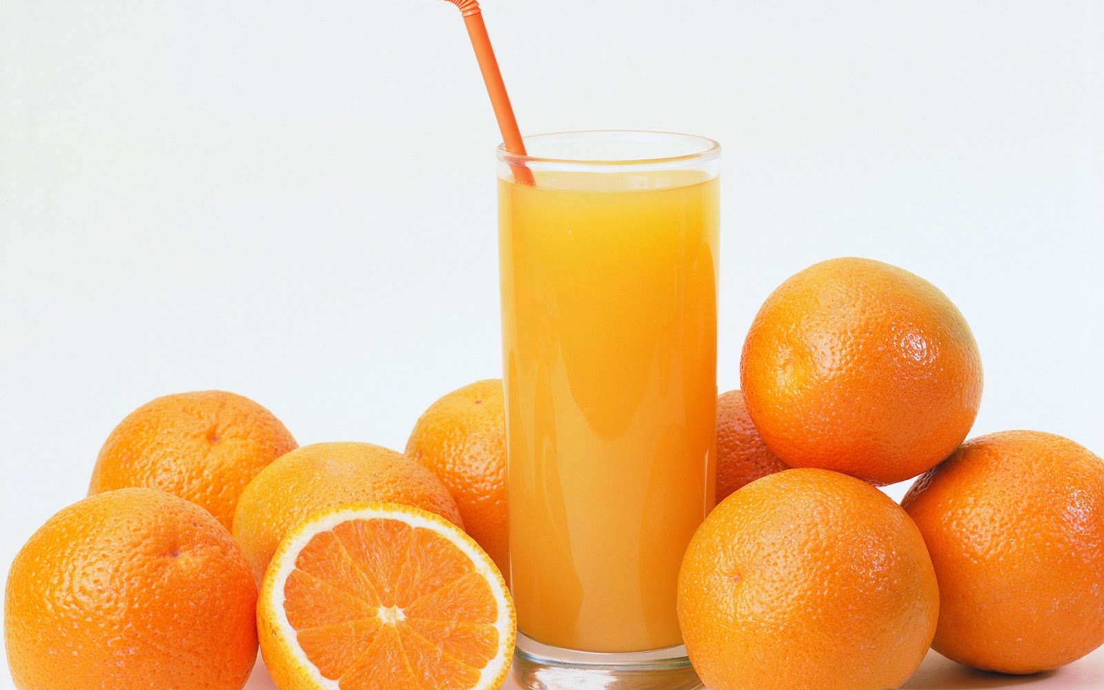 Ready To Ditch The Chemicals And Added Sugar In Store-Bought Juice Yet? Read Here! 2